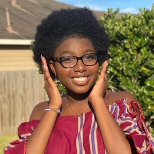 Meet your Posher, Maryam